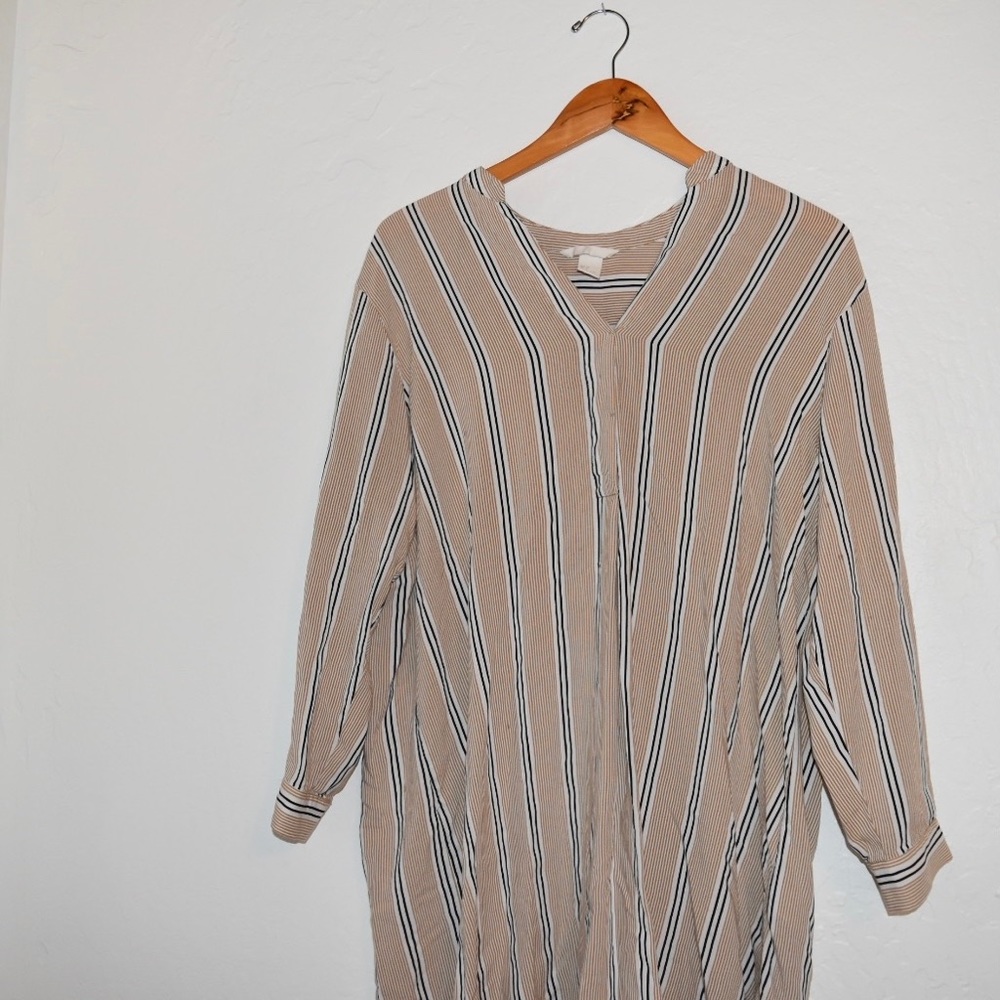 H&M Long Sleeve Dress